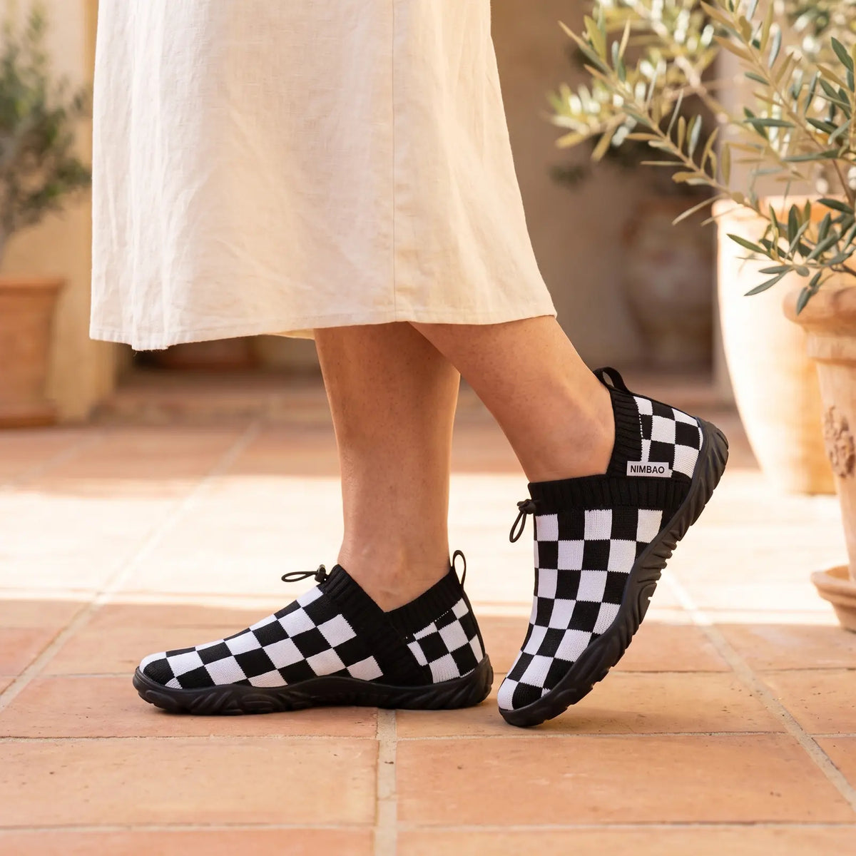 DouxPas™ – Chaussons Confort à Semelle Antidérapante
